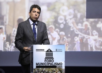 Mazón califica de histórica la inversión de 40 millones del Plan +Cerca de la Diputación para 2023