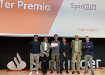 Un proyecto de la Universitat para aliviar el dolor crónico gana el premio Santander X Award