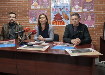 El Mercado de San Francisco repartirá 950 euros y sorteará 19 jamones entre sus clientes durante la Campaña de Navidad