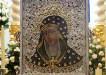 Pintura de la Virgen de Loreto.