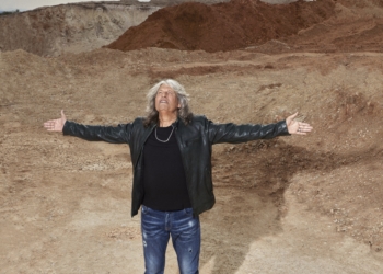 «Me enorgullece haber metido a mucha gente joven en el flamenco»