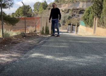 Petrer mejora varios tramos de caminos rurales en Caprala, Ginebre, l’Almadraba y Aiguarrius