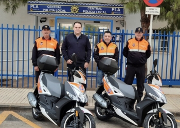 Altea pone a disposición de Protección Civil dos motocicletas