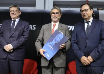 Ximo Puig ensalza al profesor Manuel Broseta como “un símbolo del diálogo”