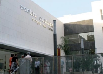 La Sede de la UA en Torrevieja organiza el curso de especialización «Nuevas oportunidades de negocio para destinos residenciales: los nómadas digitales»