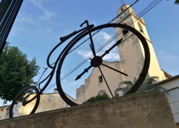 Uno de los singulares relojes de sol.