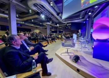 El patronato de turismo presenta, de la mano de Terciario Avanzado, su proyecto ‘Costa Blanca Aumentada’