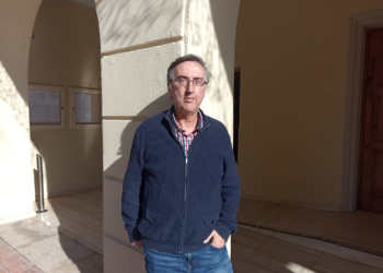 «Mi poesía se inspira mucho en las relaciones humanas con seres queridos»