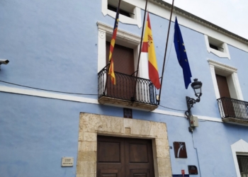 Villena advierte a Conselleria y Ministerio de la posible fragmentación de un macroproyecto de planta solar