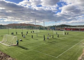 La Nucía presenta su nuevo Soccer Center y futura piscina de olas para surf