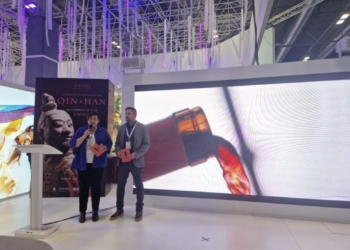 Villena presentó en Fitur su propuesta de Enotur para posicionar su oferta enogastronómica