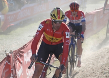 Mathieu Van der Poel y Fem van Empel coronan la gran fiesta del ciclocross