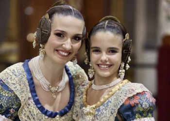 València se prepara para aclamar a sus falleras mayores