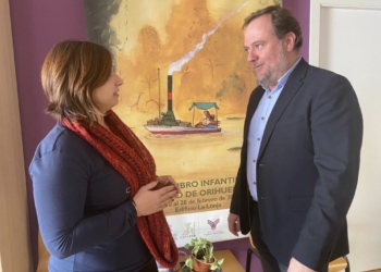 Quesada anuncia la tramitación del contrato del servicio de transporte de educación postobligatoria de Orihuela