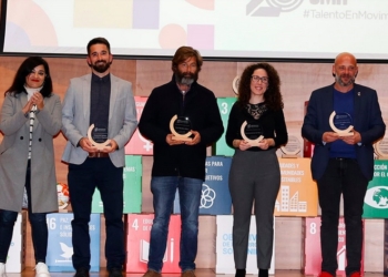 La UMH galardona al Ayuntamiento de Altea por la organización del Campeonato de España Universitario de Vela 2022