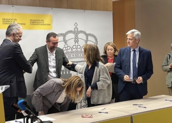 Elche firma con Agenda Urbana el convenio para la regeneración del barrio de Porfirio Pascual