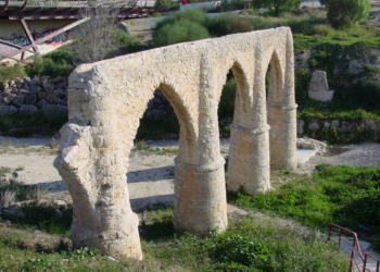 El acueducto en la actualidad | Foto cedida por el Museo Dámaso Alonso