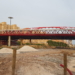 La zona del ‘puente rojo’ sigue pendiente de muchas obras, incluso se pensó en usar los bajos como espacio cultural | F. Abad