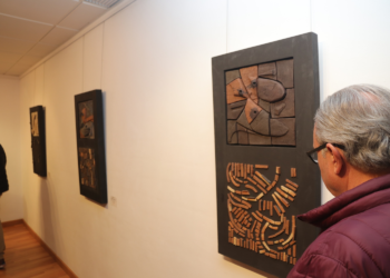Exposición 'Muros y fronteras' en la Casa de la Cultura.