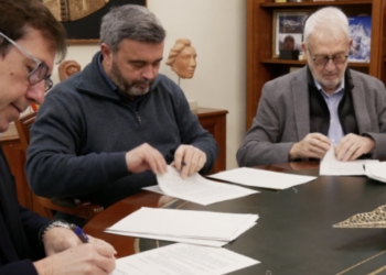 Fundación Mediterráneo, Crevillent y la Cooperativa Eléctrica renuevan el convenio para seguir impulsando “Los Molinos”