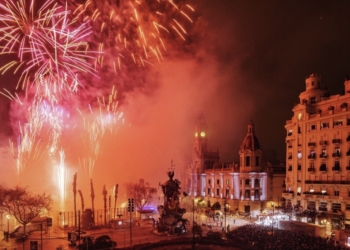 València piensa ya en las Fallas de 2024