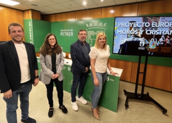 Petrer exportará las fiestas de Moros y Cristianos a Europa