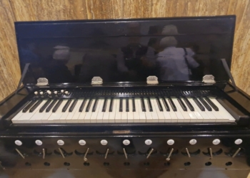 Elda incorpora a su patrimonio histórico y cultural un armonio diseñado y construido hace cien años por el maestro Ramón Gorgé