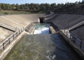 Elche solicitará medidas cautelares para paralizar la reducción del caudal del trasvase Tajo-Segura