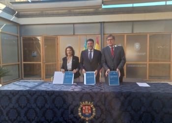 El Ayuntamiento, Cruz Roja y Aguas de Alicante despliegan el Programa OLA para contribuir a la inserción laboral