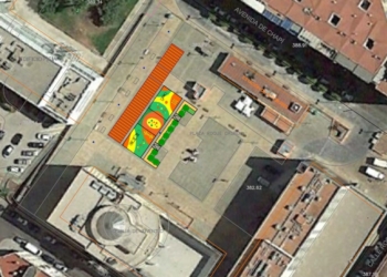 Elda creará una nueva zona de juegos infantiles y espacios con sombra en la Plaza de la Ficia