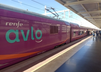 Más de 1.100 viajeros se desplazarán en los nuevos servicios Avlo Alicante-Madrid