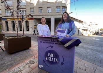 Petrer contará con un Punto Violeta móvil en la celebración del Día de Banderas
