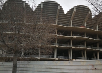 Valencia publica la nueva ATE del Valencia CF y condiciona licencias a deberes como el polideportivo de Benicalap