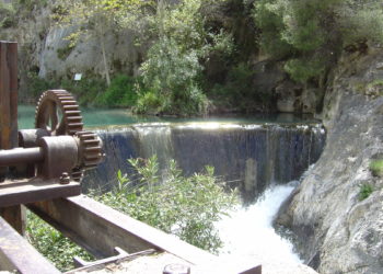 Pou Clar, el lago azul de Ontinyent