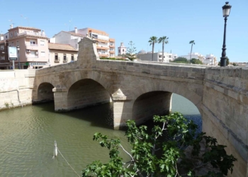 Puente de Carlos III en Rojales.