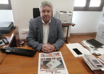 «Las grandes fábricas de Alcoy desaparecieron por falta de reacción en las crisis»