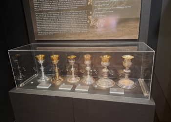 Últimos días de la exposición sobre el patrimonio litúrgico de San Bartolomé