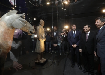 El MARQ bate un récord histórico con ‘Los Guerreros de Xi’an’ que supera la barrera de los 50.000 visitantes