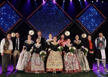 Alejandra Juan Aristizabal e Idaira Merchán Botella, reinas mayor e infantil de las Fiestas de Elche 2023