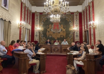 Alicante ultima el dispositivo de seguridad, tráfico, limpieza y transporte para Hogueras