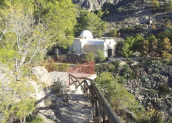 Continúan los trabajos de revitalización de la Ermita de San Cayetano de Crevillent