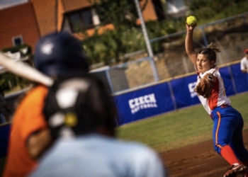 València acoge la XVII edición de la Copa del Mundo de Sófbol femenino