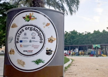 Papeleras con franja marrón o amarilla para un Crevillent más sostenible