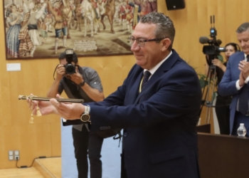 Toni Pérez reelegido alcalde de Benidorm por mayoría absoluta