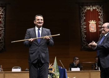 Bernabé Cano toma posesión como alcalde de La Nucía por séptima vez