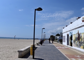 València exige una demora de las obras del Ministerio en las playas del sur para evitar su cierre desde el 15 de agosto