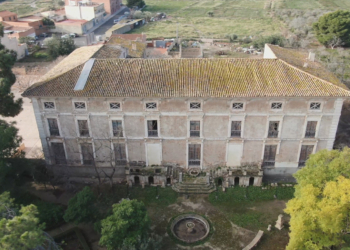 Vista aérea del palacio.