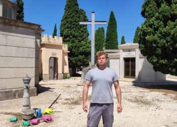 «Para ser enterrador debes separar muy bien trabajo y vida personal»