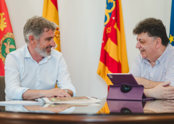 Pepe Vegara en un momento de la entrevista que le realizó nuestro director Ángel Fernández.
