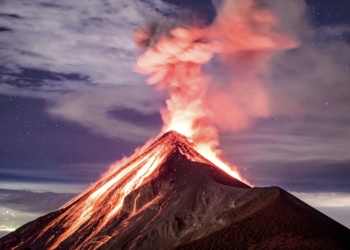 La cronología de las erupciones volcánicas más recientes de la península ibérica se reduce a hace 8.000 años